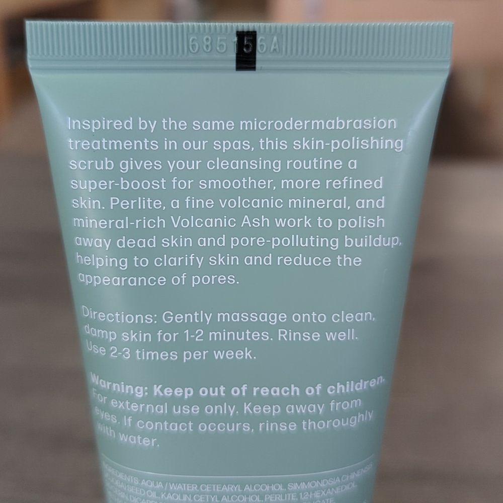Bliss Micro Magic Exfoliating Scrub New Packing - Picture 2 of 3